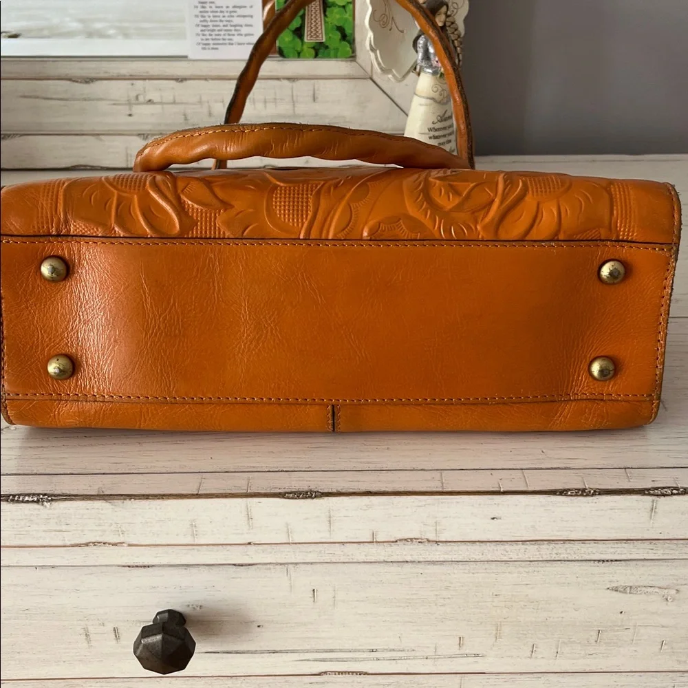 Patricia Nash leather purse - Picture 4 of 6